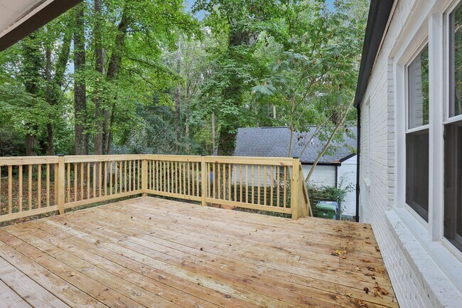 Building Photo - 4/2 Atlanta Home for Rent