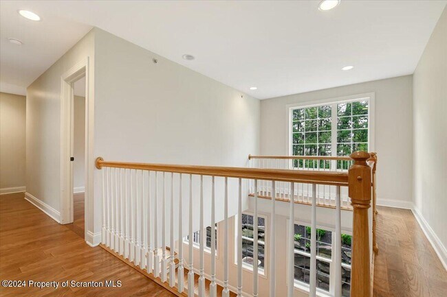 Building Photo - 603 Edith St