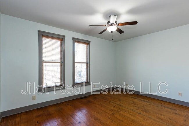 Building Photo - 1806 DeKalb Ave NE