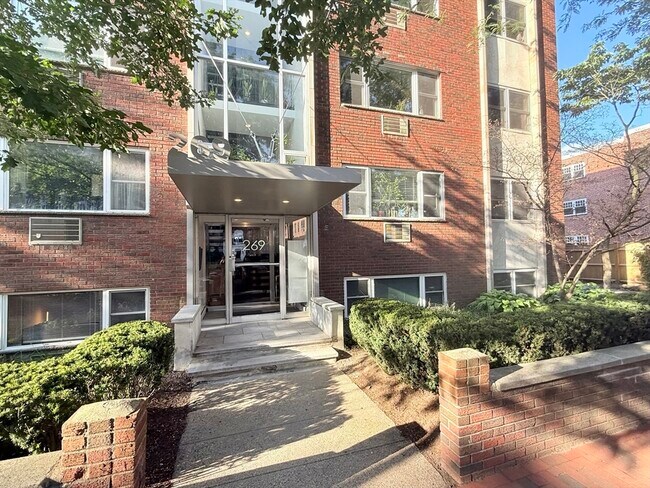 Building Photo - 269 Harvard St