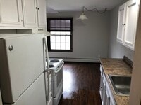 Building Photo - Spacious 2 bedroom in Hopkins!