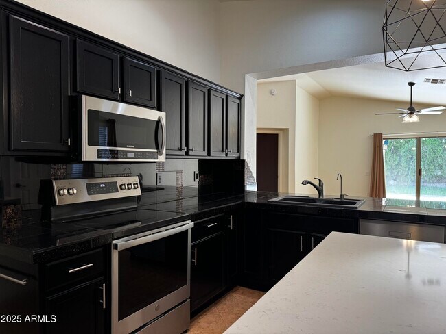 Building Photo - 3455 E Marco Polo Rd