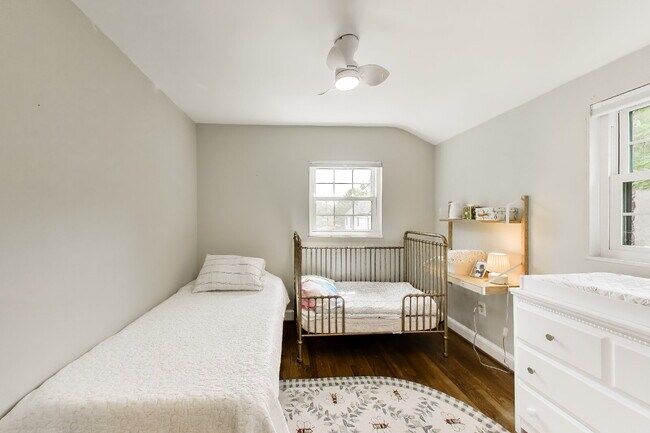 Building Photo - Classic Brick Colonial in the Heart of Berkshire