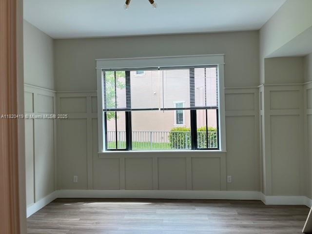 Building Photo - 9140 Meridian Dr E