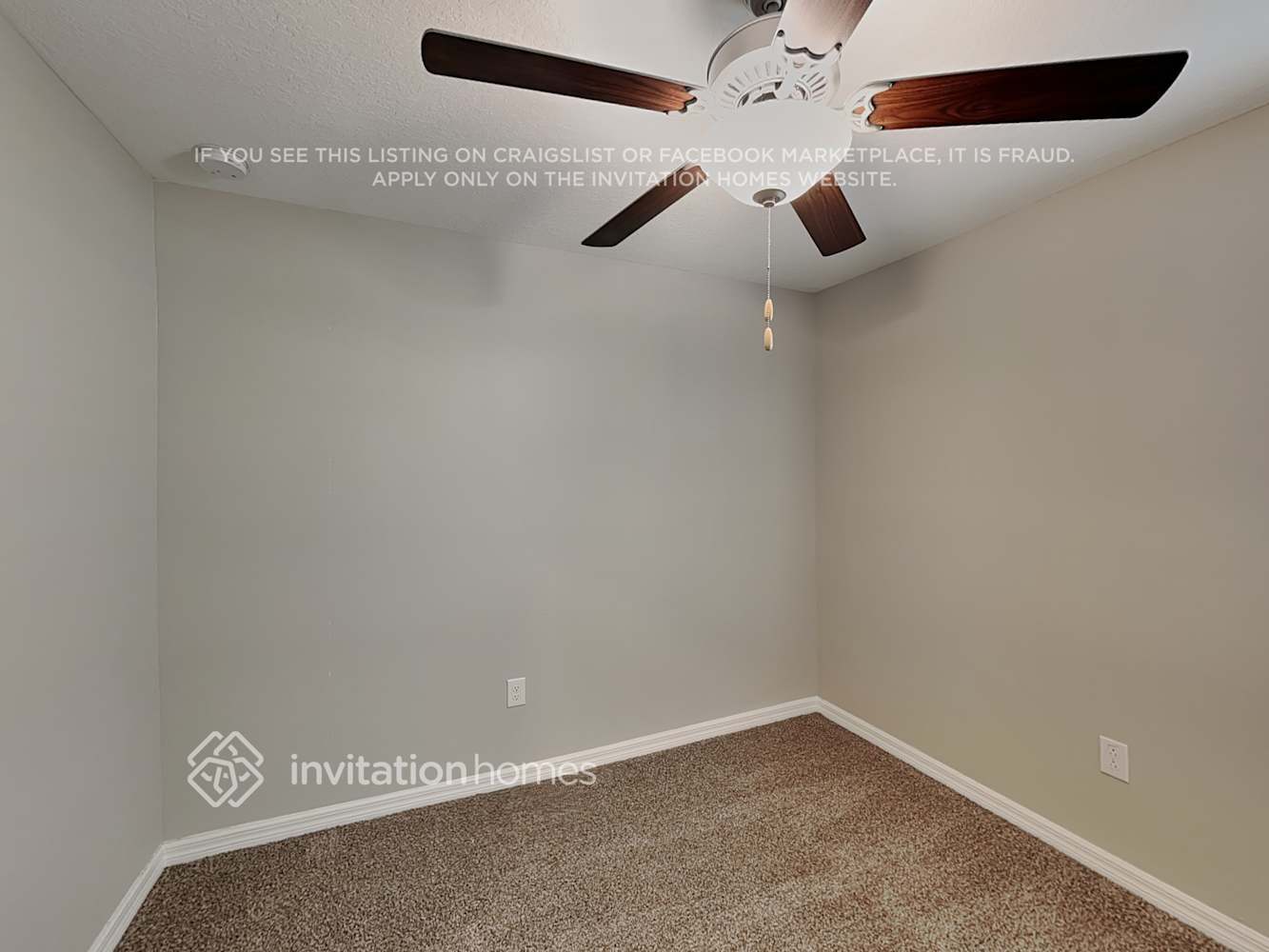 Building Photo - 1549 Blue Rose Dr