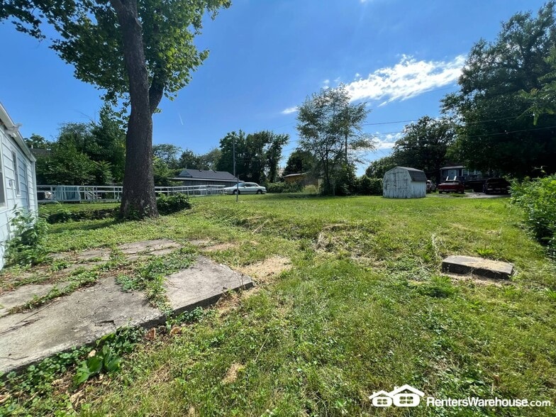 Building Photo - 1914 10th St