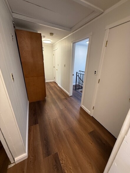 Building Photo - 60 Haines St