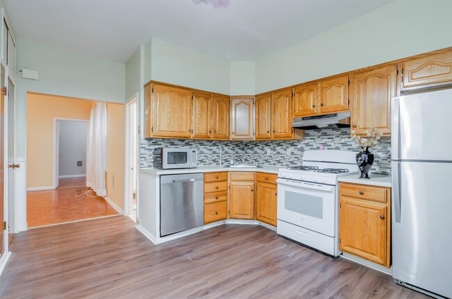 Building Photo - 1234A John F. Kennedy Blvd