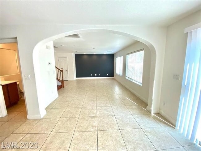 Building Photo - 8869 Skyline Peak Ct