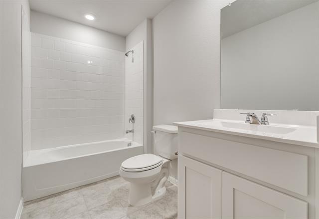 Building Photo - 5808 Piedrosa Ct