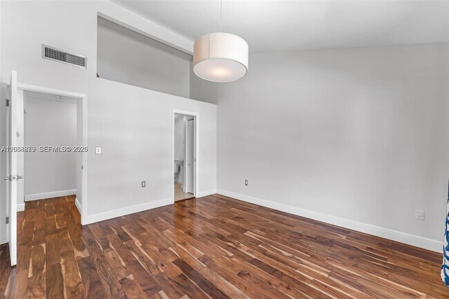 Building Photo - 7871 SW 102nd Ln