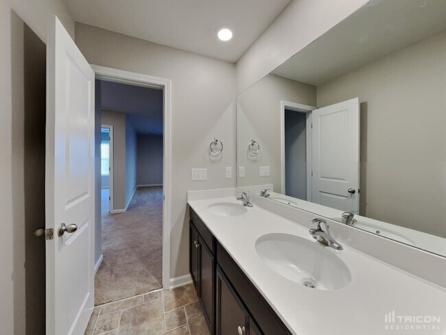 Building Photo - 414 Millridge Rd
