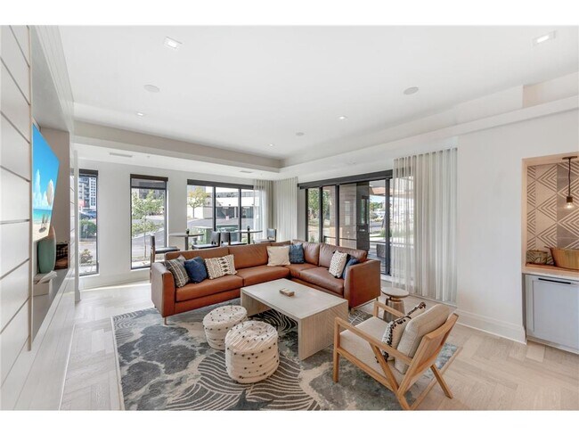 Building Photo - 12610 Ridgedale Dr