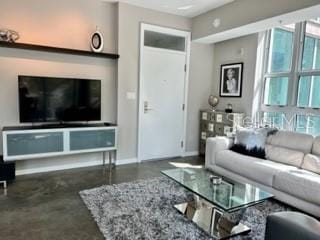 Building Photo - 1350 Main St