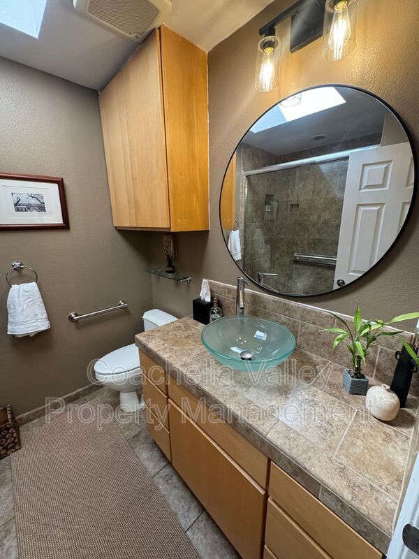 Building Photo - 43584 Via Magellan Dr