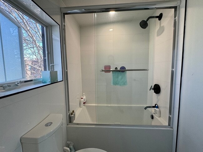 Building Photo - 12 Reedsdale St