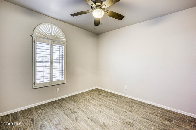 Building Photo - 12616 Brixton Ave