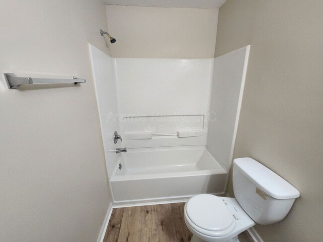 Building Photo - 2284 Coach Way