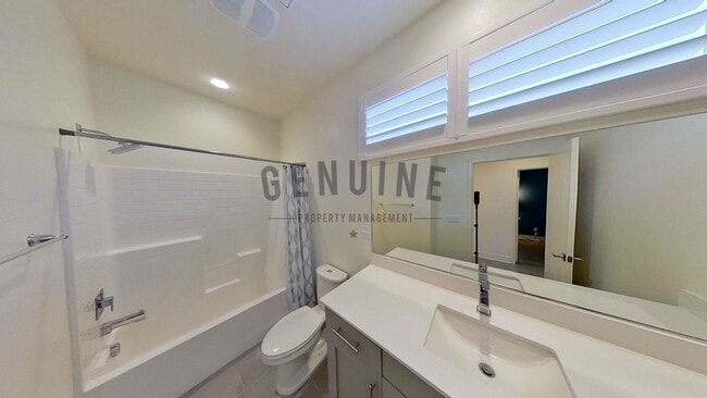 Building Photo - Coming Soon: Beautifully Furnished 3Bd 3.5Ba Condo in Costa Mesa