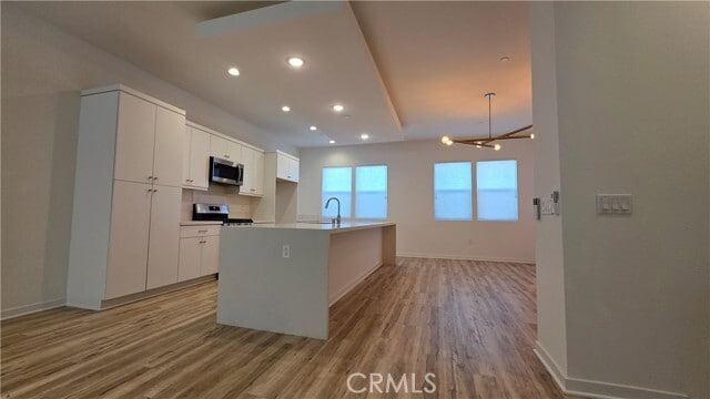 Building Photo - 436 Village