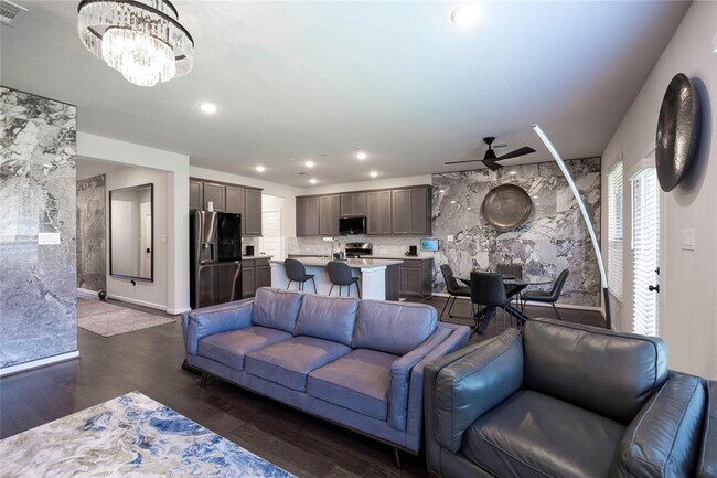 Building Photo - 7702 Kenora Wy