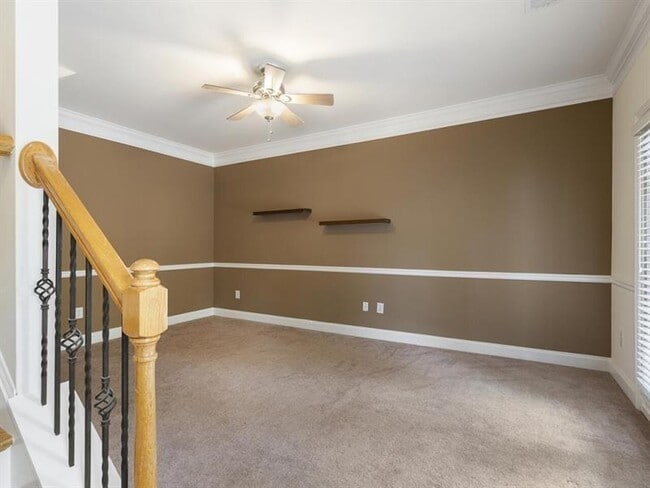 Building Photo - 205 16th St NW