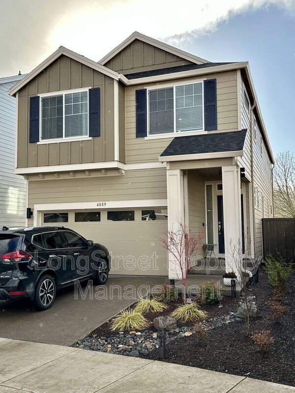 Building Photo - 4089 SE McKenzie Ave