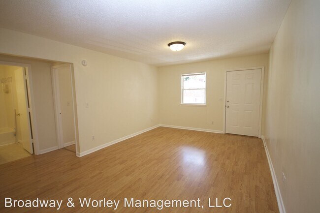 Building Photo - 18 Bearwood Dr