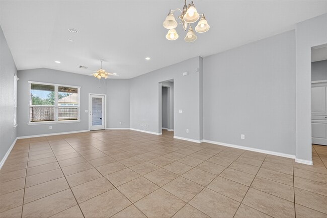 Building Photo - 26 Tidwillow Pl