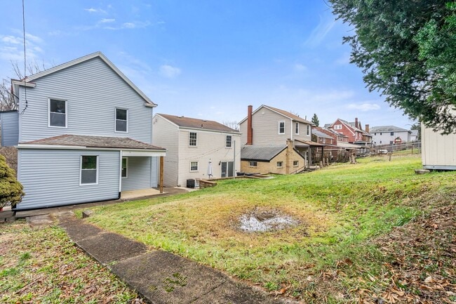 Building Photo - Completely Renovated 4 Bedroom Home in West View!!