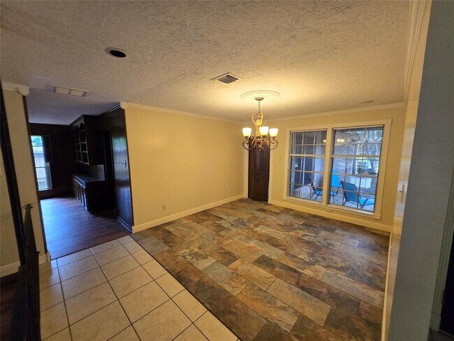 Building Photo - 4242 Honey Oaks Dr