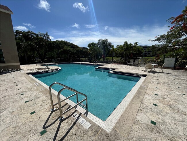 Building Photo - 1740 Palm Cove Blvd