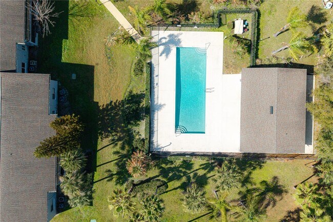 Building Photo - 4789 S Texas Ave