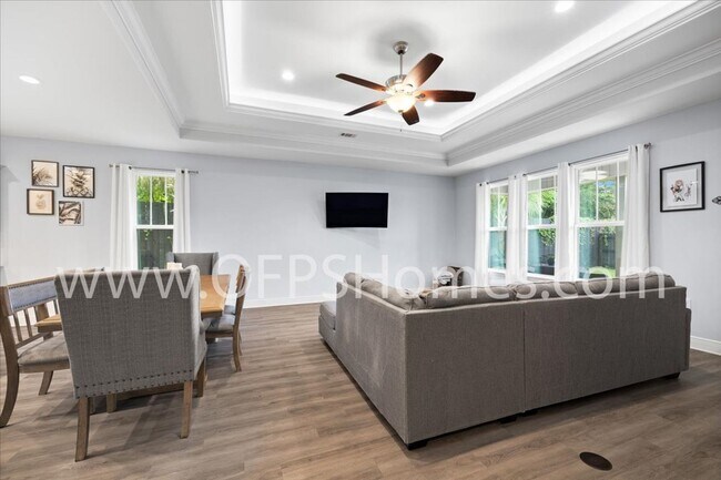 Building Photo - Fort Walton Beach Custom Build Home