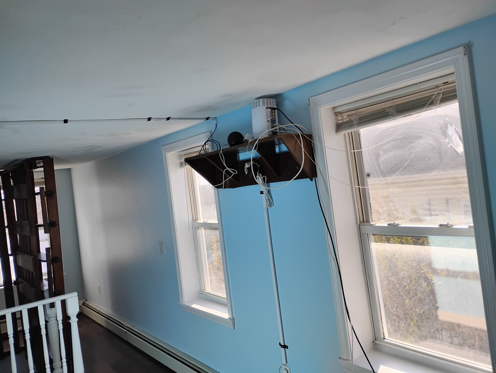 Building Photo - 213 Pleasant St