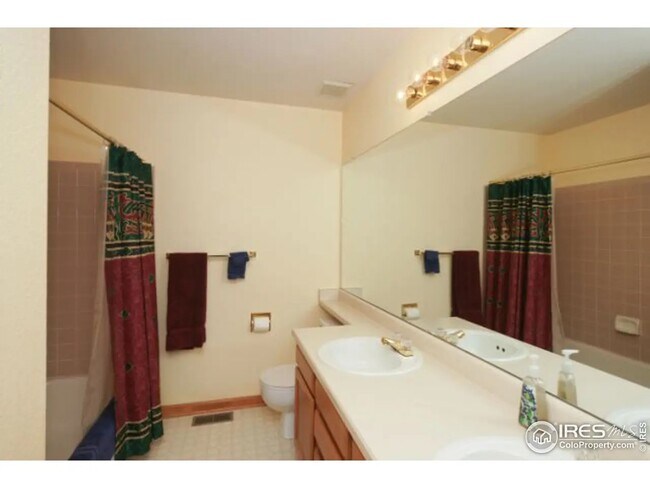 Building Photo - 1879 Breen Ln