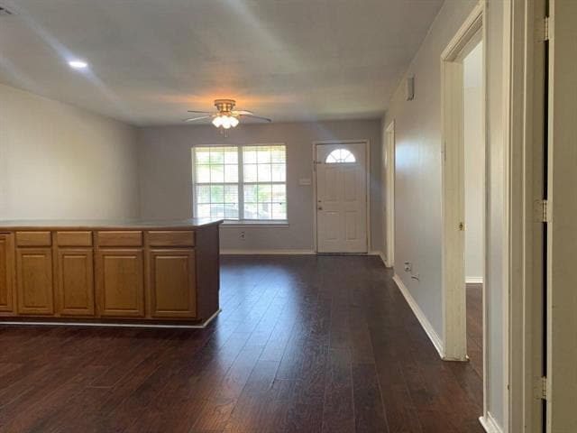 Building Photo - 1602 W Elm St