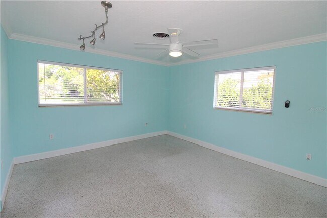 Building Photo - 2705 S Brink Ave