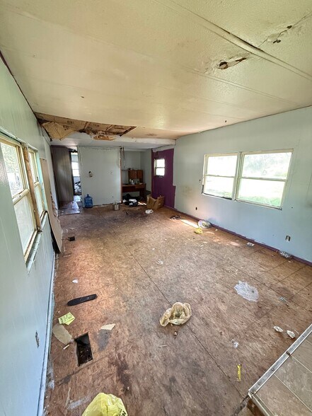 Building Photo - 1404 Rumbaugh Ln