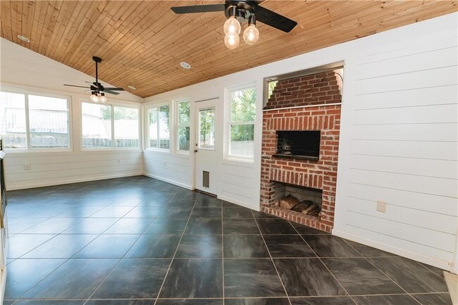 Building Photo - 5664 Jackson Knoll Trace NW
