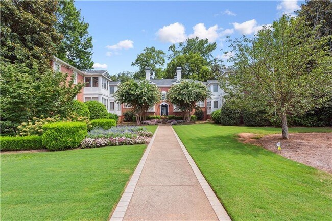 Building Photo - 115 Peachtree Memorial Dr NW