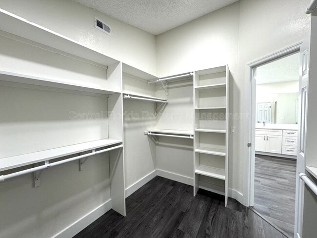 Building Photo - 9943 Bay Vista Estates Blvd