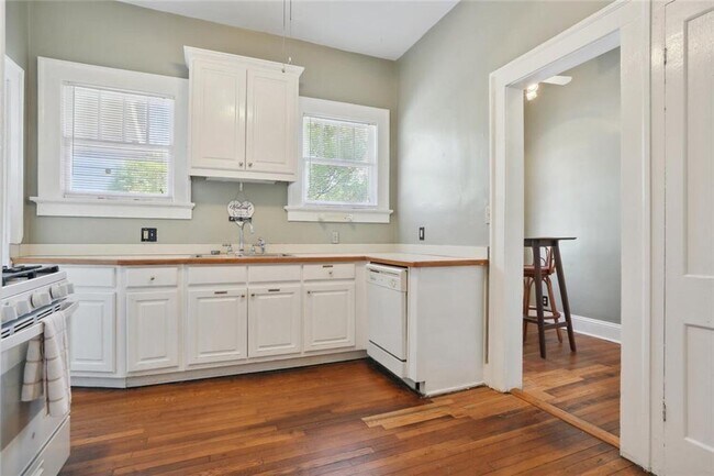 Building Photo - 203 Winter Ave