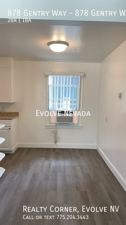 Building Photo - 878 Gentry Wy