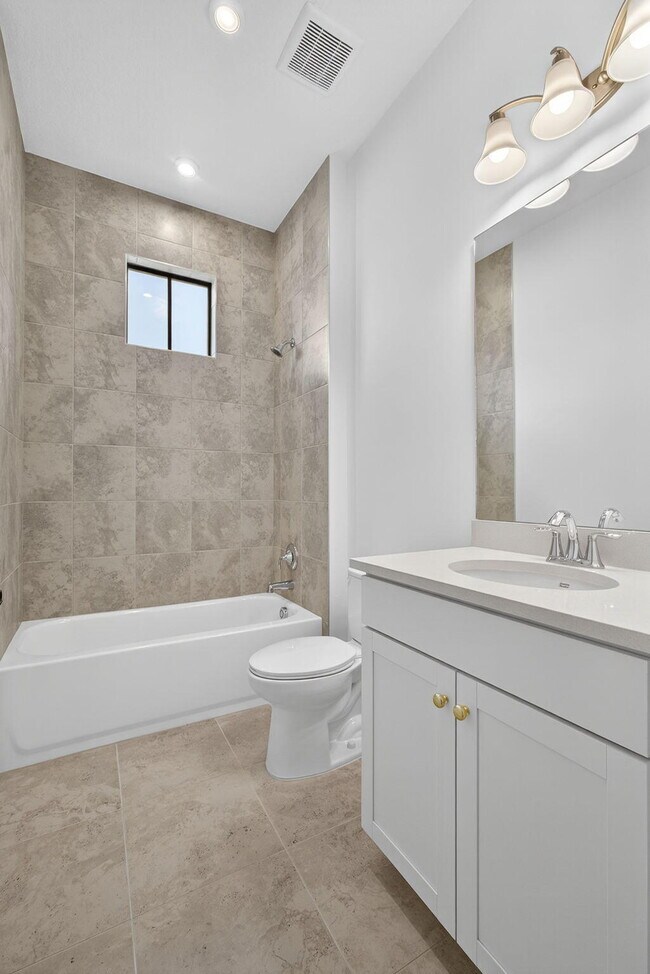 Building Photo - 9512 St Germain Dr