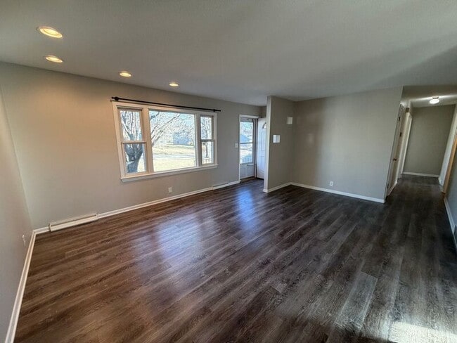 Building Photo - 8721 Seward St