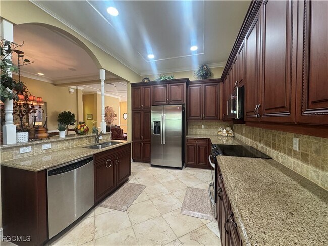 Building Photo - 12199 Lucca St