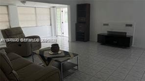 Building Photo - 2631 Fillmore St