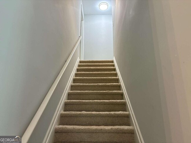 Building Photo - 3755 Ridgeside Ct