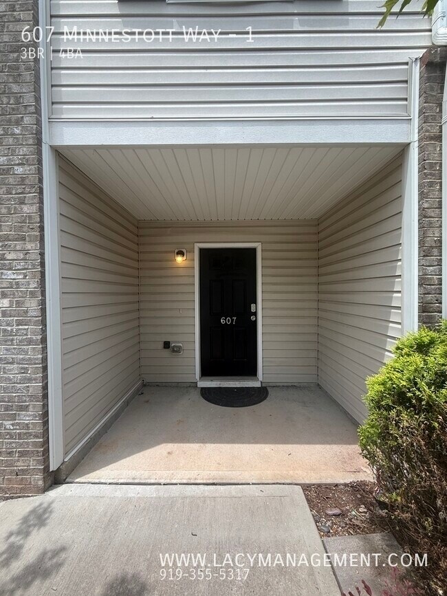 Building Photo - 607 Minnestott Way